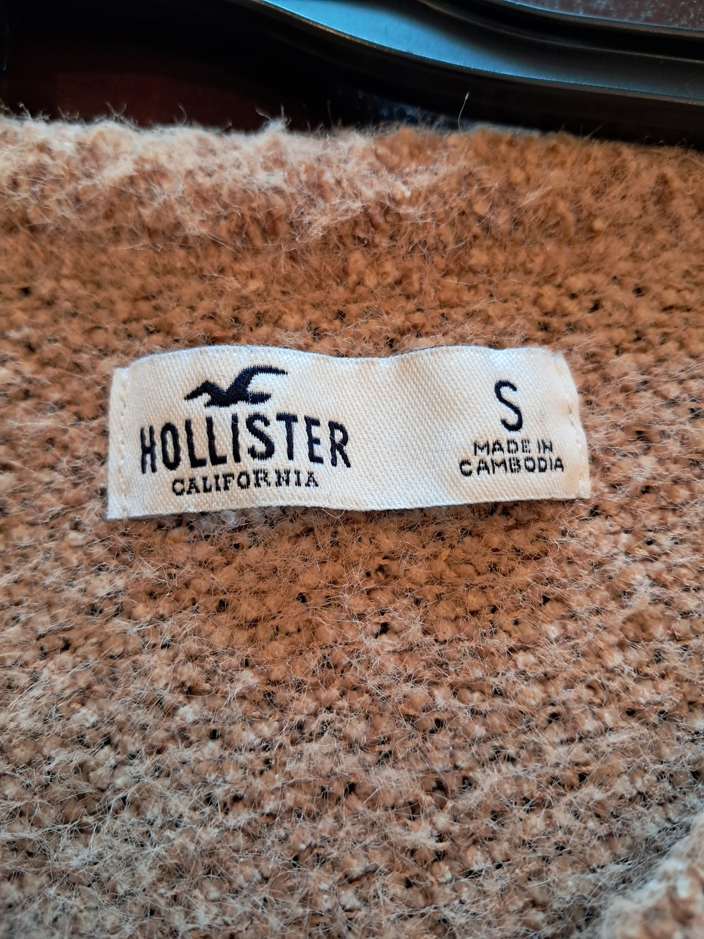 Hollister Women's V-Neck Sweater in Taupe Brown - Picture 2 of 6